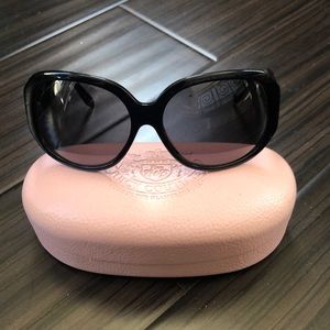 Jackie-O style sunnies, Juicy Couture Brand